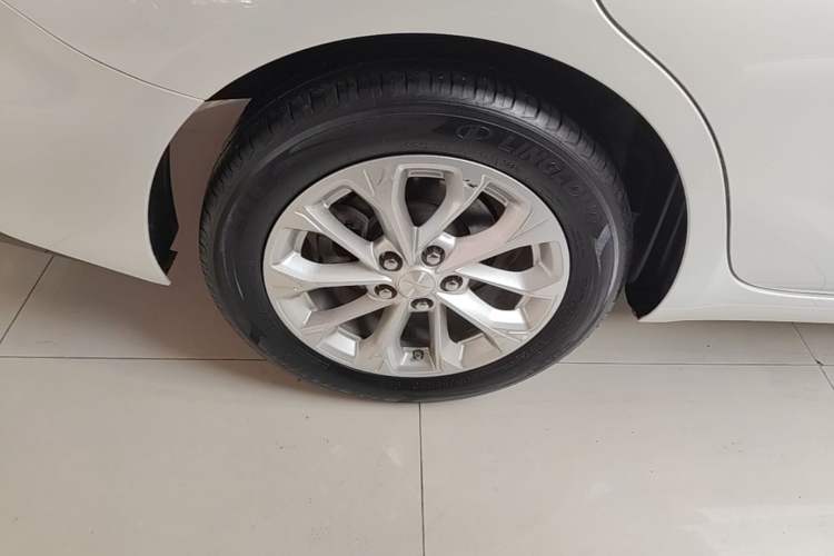 Used Chevrolet Monza 2024 1.5L Dual-Clutch Enjoyment Edition Right Rear Wheel Hub