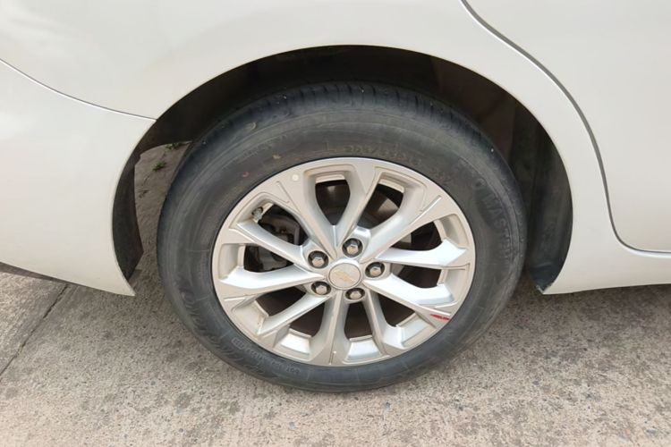 Used Chevrolet Monza 2024 1.5L Dual-Clutch Enjoyment Edition Right Rear Wheel Hub