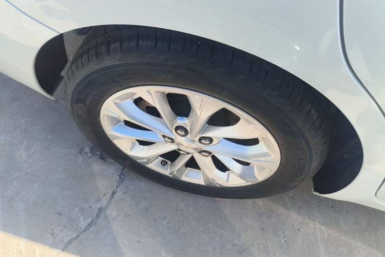 Used Chevrolet Monza 2024 1.5L Dual-Clutch Enjoyment Edition Right Rear Wheel Hub