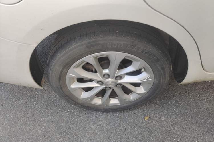 Used Chevrolet Monza 2024 1.5L Dual-Clutch Enjoyment Edition Right Rear Wheel Hub
