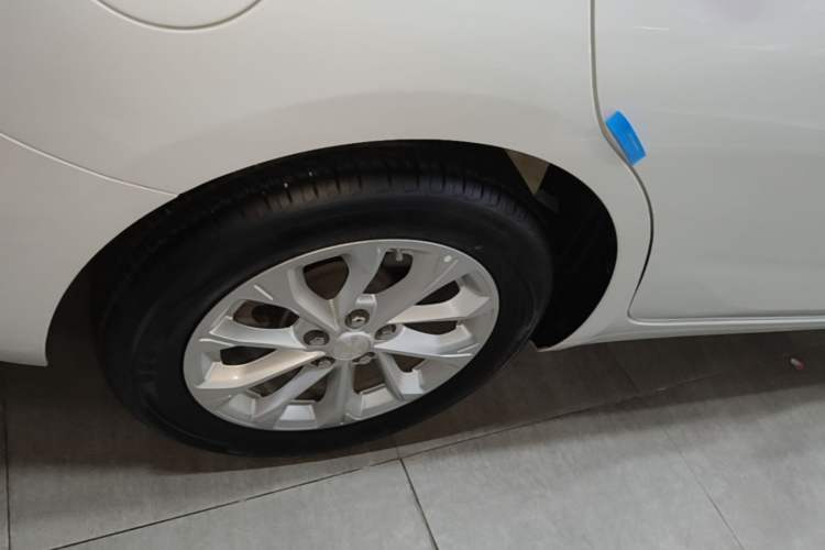 Used Chevrolet Monza 2024 1.5L Dual-Clutch Enjoyment Edition Right Rear Wheel Hub