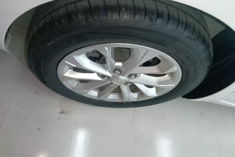 Used Chevrolet Monza 2024 1.5L Dual-Clutch Enjoyment Edition Right Rear Wheel Hub
