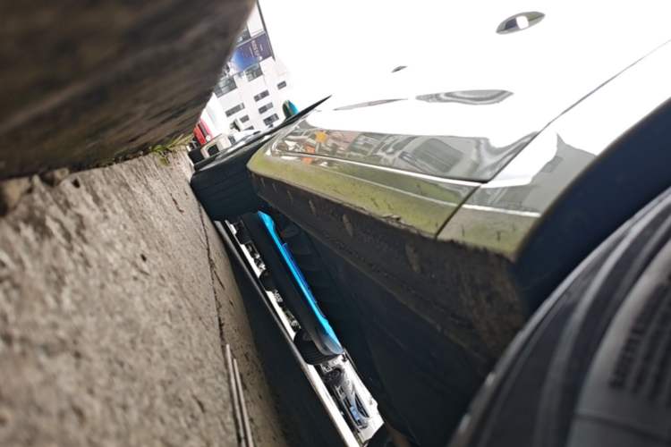 Used Chevrolet Monza 2024 1.5L Dual-Clutch Enjoyment Edition Right Side Sill
