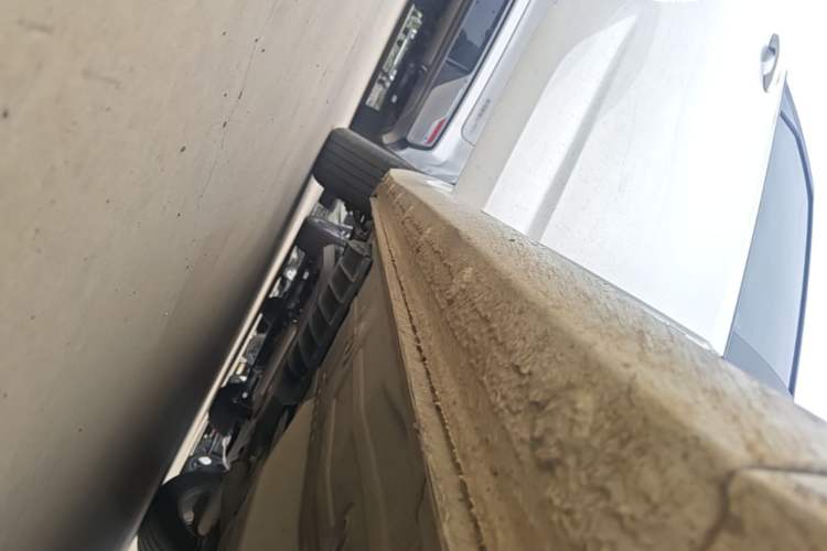 Used Chevrolet Monza 2024 1.5L Dual-Clutch Enjoyment Edition Right Side Sill