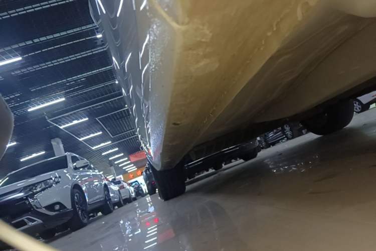 Used Chevrolet Monza 2024 1.5L Dual-Clutch Enjoyment Edition Right Side Sill