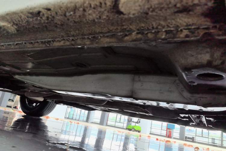 Used Chevrolet Monza 2024 1.5L Dual-Clutch Enjoyment Edition Right Side Sill