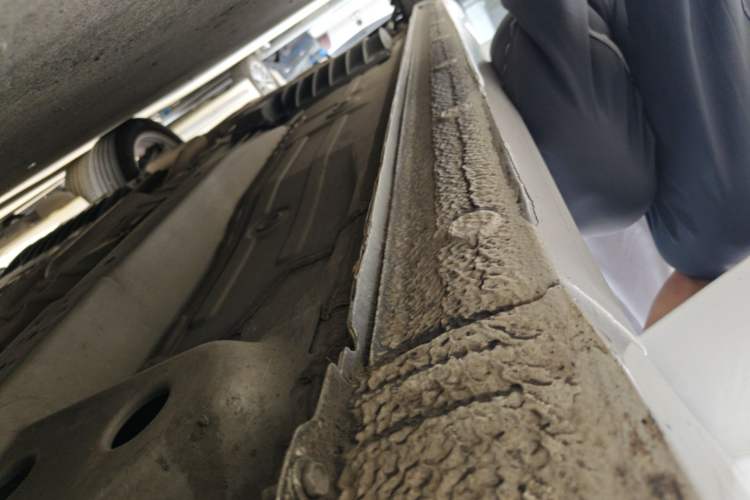Used Chevrolet Monza 2024 1.5L Dual-Clutch Enjoyment Edition Right Side Sill