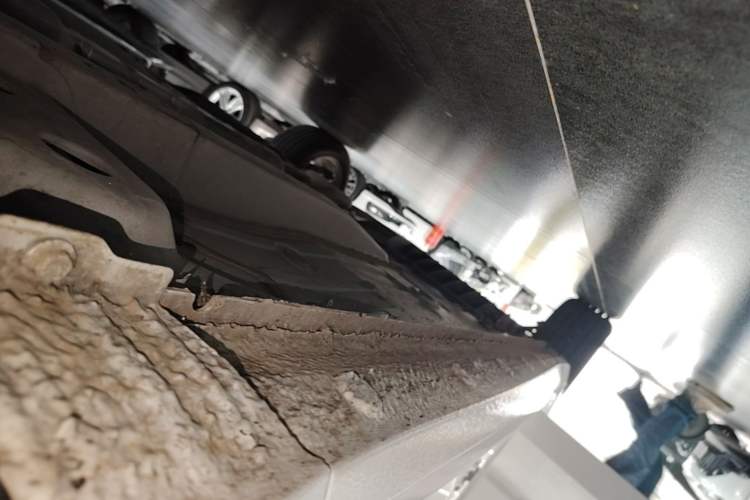 Used Chevrolet Monza 2024 1.5L Dual-Clutch Enjoyment Edition Right Side Sill