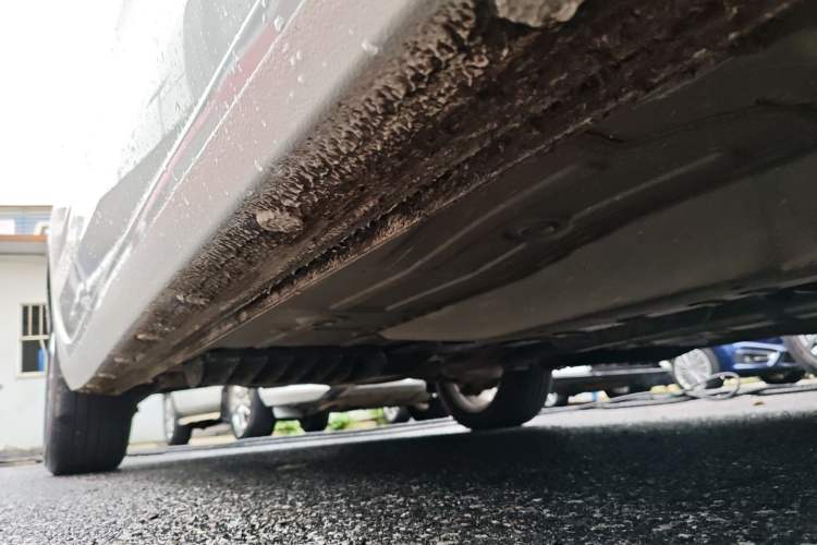 Used Chevrolet Monza 2024 1.5L Dual-Clutch Enjoyment Edition Right Side Sill
