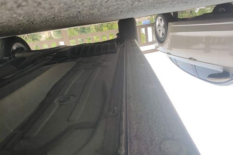 Used Chevrolet Monza 2024 1.5L Dual-Clutch Enjoyment Edition Right Side Sill