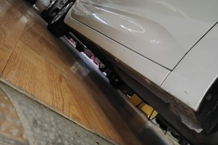 Used Chevrolet Monza 2024 1.5L Dual-Clutch Enjoyment Edition Right Side Sill