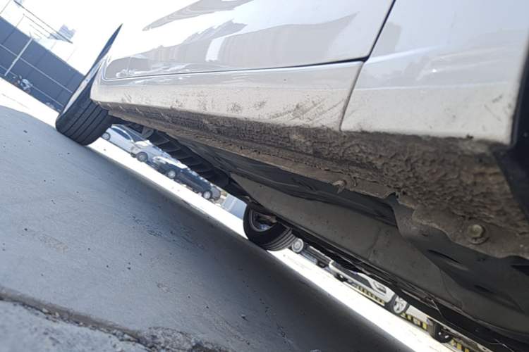Used Chevrolet Monza 2024 1.5L Dual-Clutch Enjoyment Edition Right Side Sill