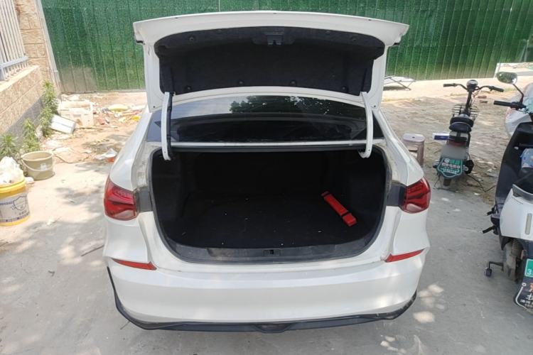Used Chevrolet Monza 2024 1.5L Dual-Clutch Enjoyment Edition Trunk