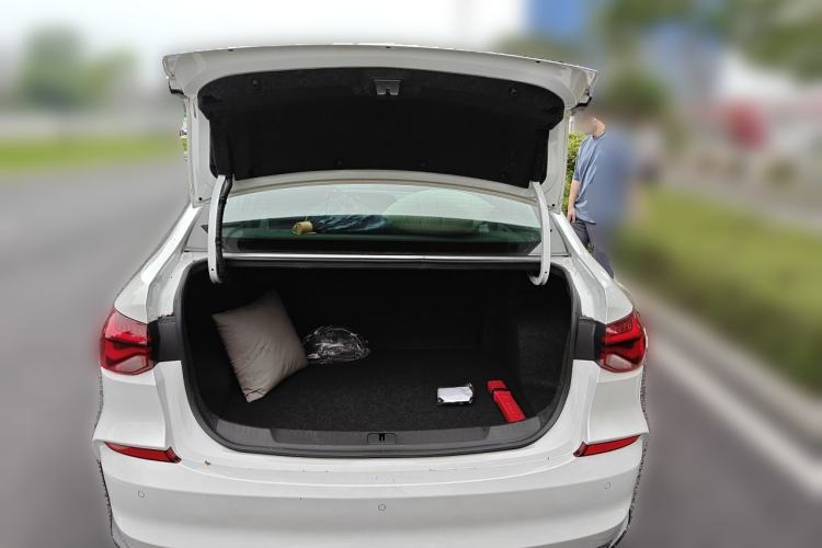 Used Chevrolet Monza 2024 1.5L Dual-Clutch Enjoyment Edition Trunk
