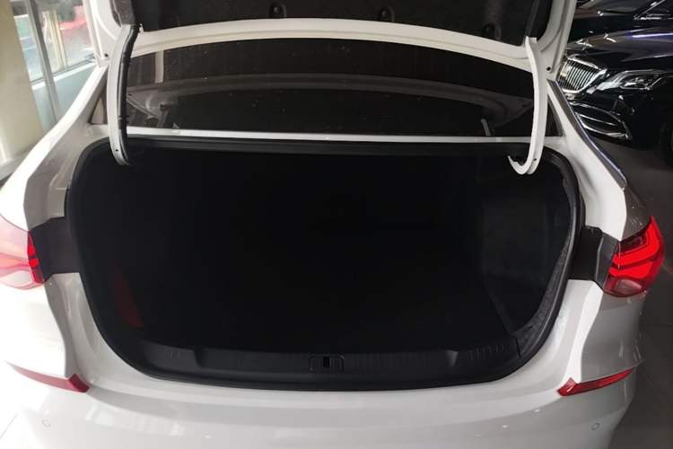 Used Chevrolet Monza 2024 1.5L Dual-Clutch Enjoyment Edition Trunk
