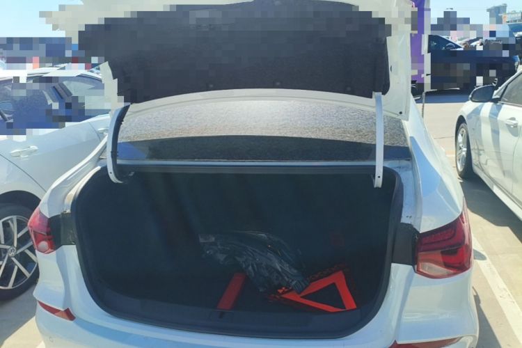 Used Chevrolet Monza 2024 1.5L Dual-Clutch Enjoyment Edition Trunk