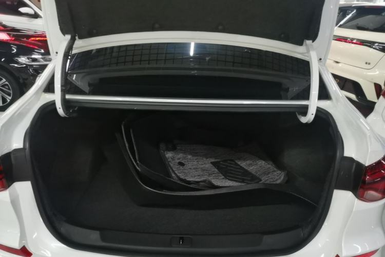 Used Chevrolet Monza 2024 1.5L Dual-Clutch Enjoyment Edition Trunk