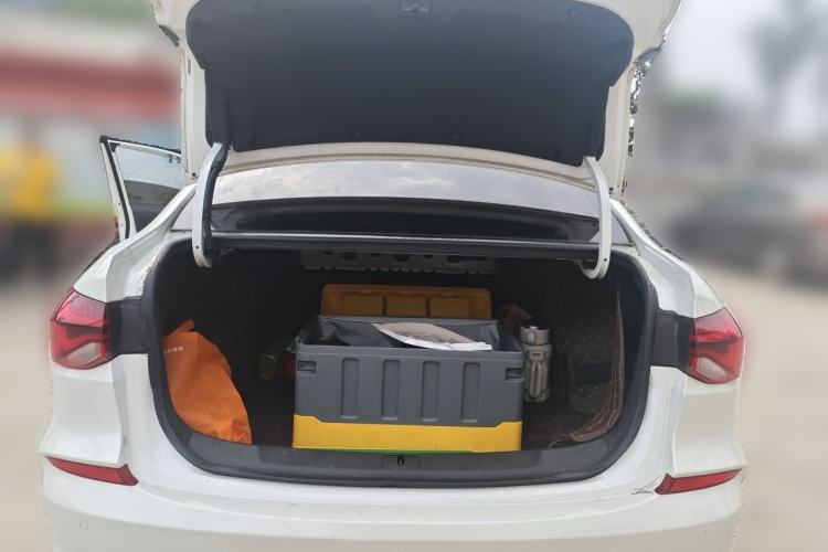 Used Chevrolet Monza 2024 1.5L Dual-Clutch Enjoyment Edition Trunk