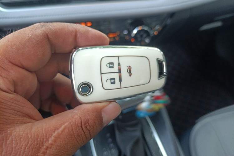 Used Chevrolet Monza 2024 1.5L Dual-Clutch Enjoyment Edition Vehicle Key