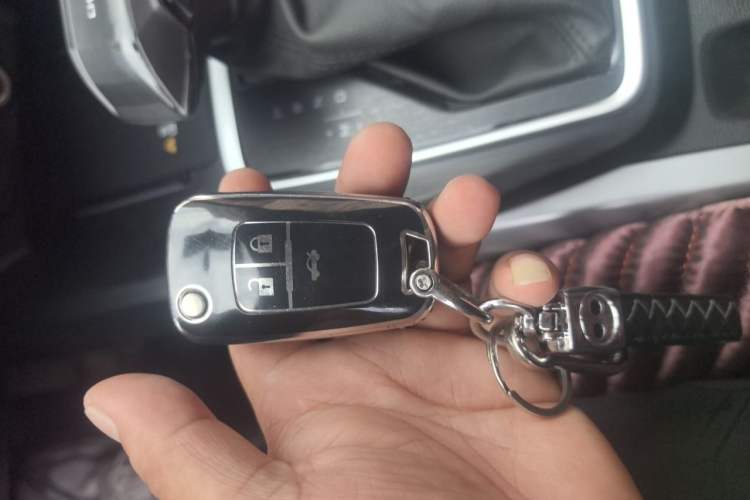 Used Chevrolet Monza 2024 1.5L Dual-Clutch Enjoyment Edition Vehicle Key