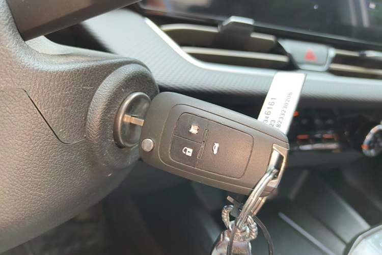 Used Chevrolet Monza 2024 1.5L Dual-Clutch Enjoyment Edition Vehicle Key