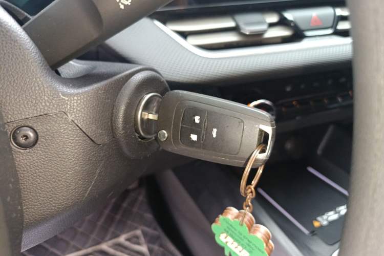 Used Chevrolet Monza 2024 1.5L Dual-Clutch Enjoyment Edition Vehicle Key