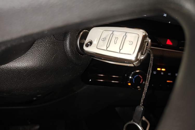 Used Chevrolet Monza 2024 1.5L Dual-Clutch Enjoyment Edition Vehicle Key