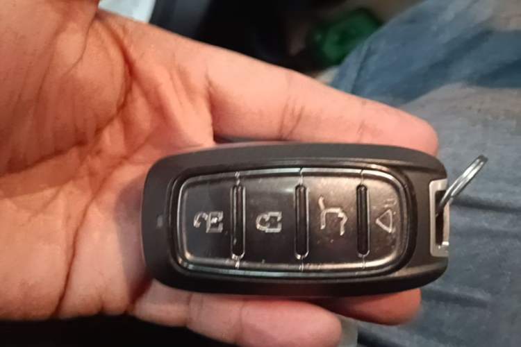Used Chevrolet Monza 2024 1.5L Dual-Clutch Enjoyment Edition Vehicle Key