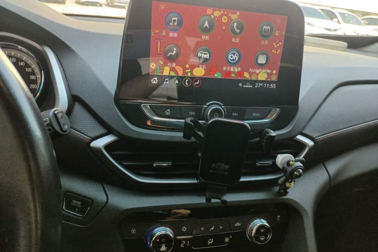 Used Chevrolet Orlando 2020 Light Hybrid Redline 530T Automatic Enjoyment Edition (5+2 Models) Audio And AC Panel