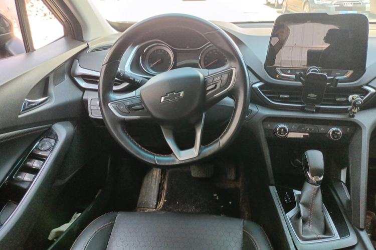 Used Chevrolet Orlando 2020 Light Hybrid Redline 530T Automatic Enjoyment Edition (5+2 Models) Steering Wheel