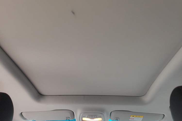 Used Chevrolet Orlando 2018 Redline 530T Automatic Zhaoxiang Edition (5+2 Seating) – China V Standard Headliner