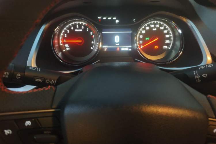 Used Chevrolet Orlando 2018 Redline 530T Automatic Enjoyment Edition (5+2 Model) – China V Standard Instrument Cluster