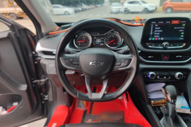 Used Chevrolet Orlando 2018 Redline 530T Automatic Zhaoxiang Edition (5+2 Seating) – China V Standard Steering Wheel