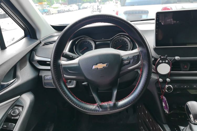 Used Chevrolet Orlando 2018 530T Automatic Luxury Edition (5+2 Model) China V Standard Steering Wheel