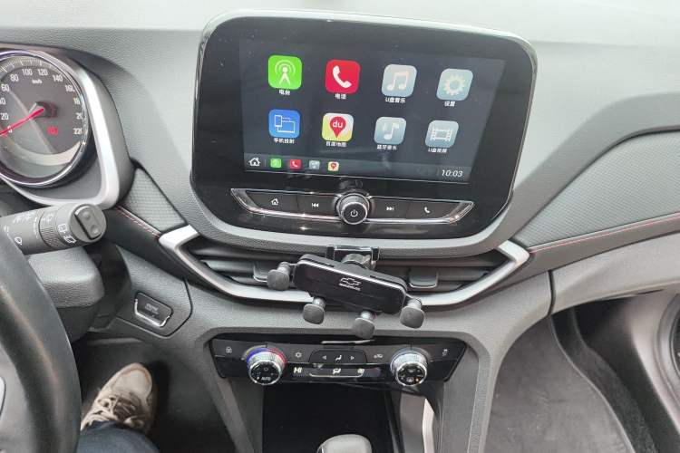 Used Chevrolet Orlando 2018 Redline 530T Automatic Enjoyment Edition (5+2 Model) – China V Standard Audio And AC Panel