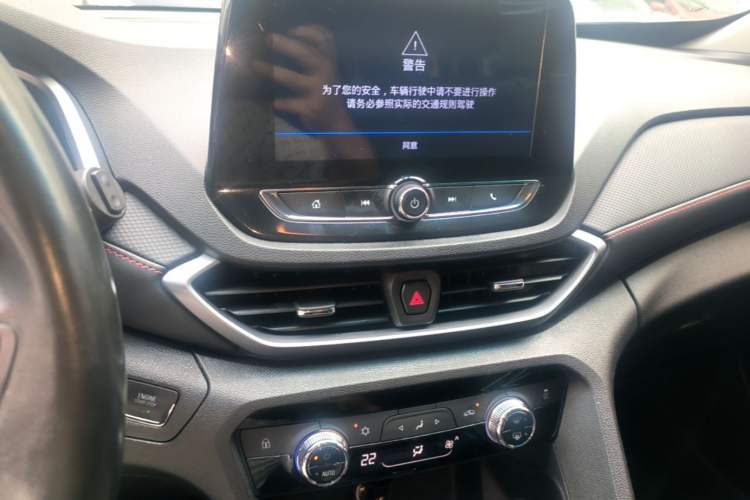 Used Chevrolet Orlando 2018 Redline 530T Automatic Enjoyment Edition (5+2 Model) – China V Standard Audio And AC Panel