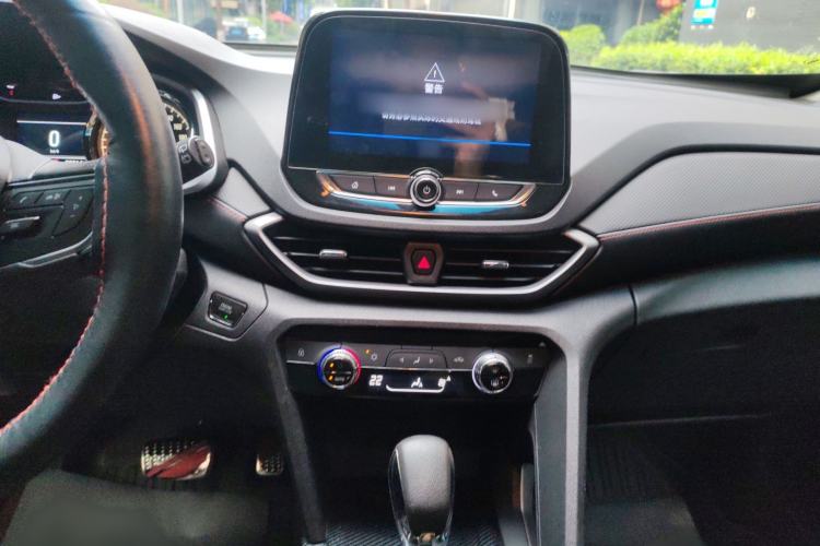 Used Chevrolet Orlando 2018 Redline 530T Automatic Enjoyment Edition (5+2 Model) – China V Standard Audio And AC Panel