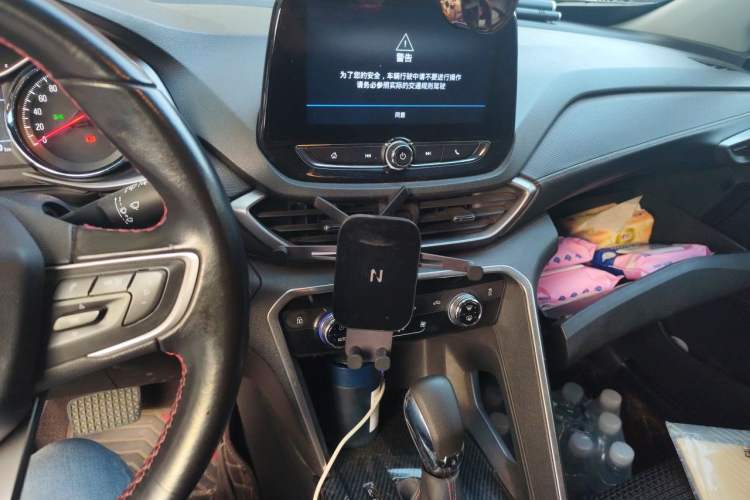 Used Chevrolet Orlando 2018 Redline 530T Automatic Enjoyment Edition (5+2 Model) – China V Standard Audio And AC Panel