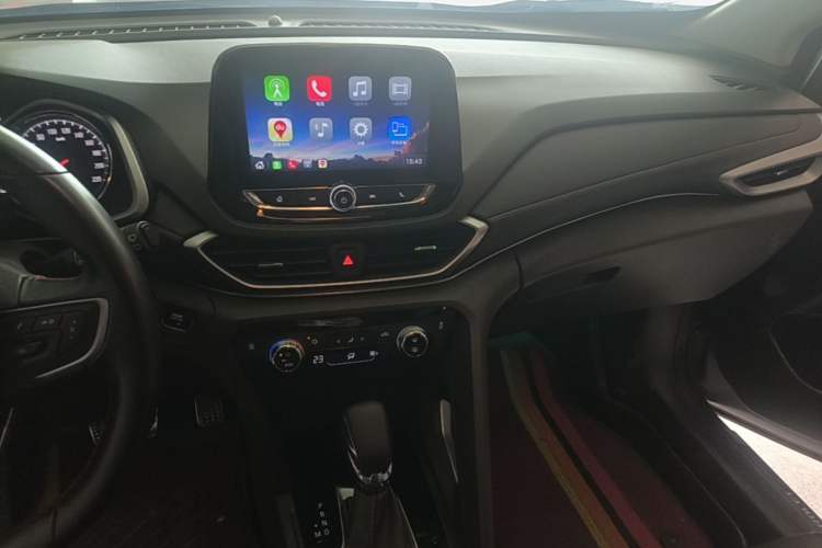 Used Chevrolet Orlando 2018 Redline 530T Automatic Enjoyment Edition (5+2 Model) – China V Standard Audio And AC Panel