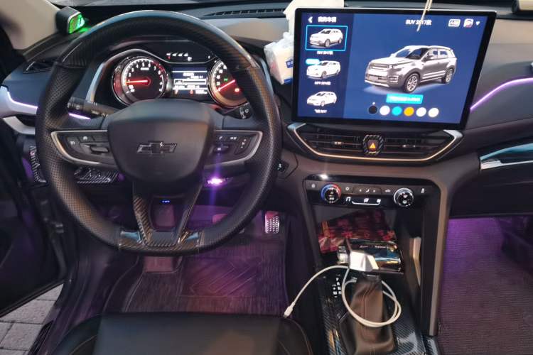 Used Chevrolet Orlando 2018 Redline 530T Automatic Enjoyment Edition (5+2 Model) – China V Standard Audio And AC Panel