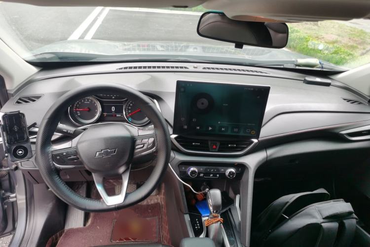 Used Chevrolet Orlando 2018 Redline 530T Automatic Enjoyment Edition (5+2 Model) – China V Standard Center Console