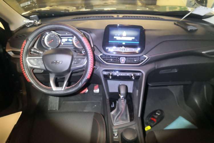 Used Chevrolet Orlando 2018 Redline 530T Automatic Enjoyment Edition (5+2 Model) – China V Standard Center Console