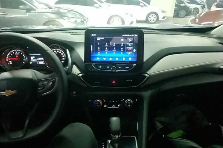 Used Chevrolet Orlando 2018 530T Automatic Luxury Edition (5+2 Model) China V Standard Center Console