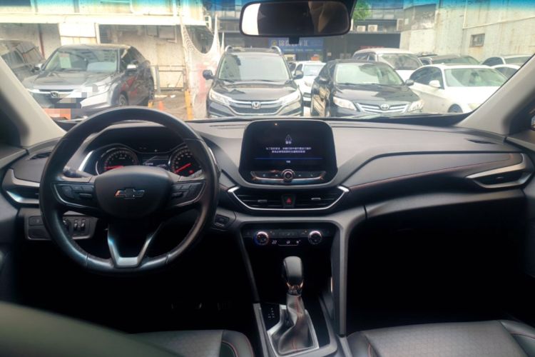 Used Chevrolet Orlando 2018 Redline 530T Automatic Enjoyment Edition (5+2 Model) – China V Standard Center Console