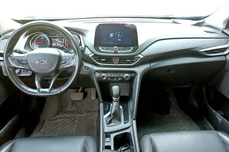 Used Chevrolet Orlando 2018 Redline 530T Automatic Enjoyment Edition (5+2 Model) – China V Standard Center Console