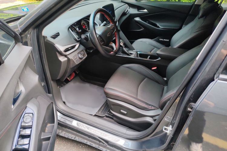 Used Chevrolet Orlando 2018 Redline 530T Automatic Enjoyment Edition (5+2 Model) – China V Standard Driver Seat