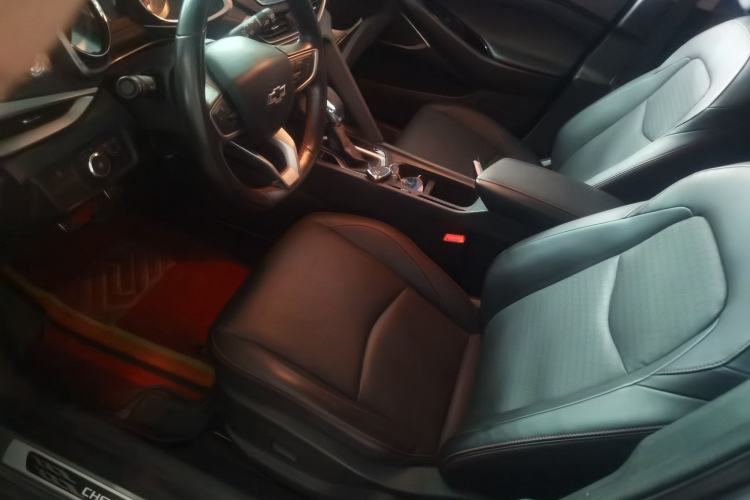 Used Chevrolet Orlando 2018 Redline 530T Automatic Enjoyment Edition (5+2 Model) – China V Standard Driver Seat
