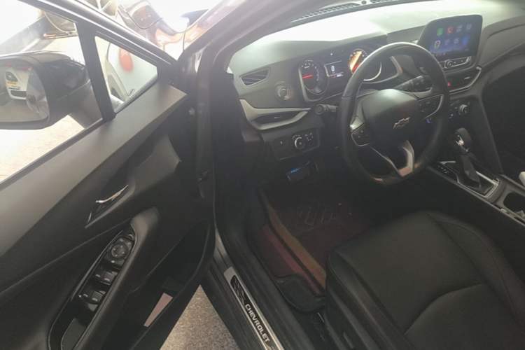 Used Chevrolet Orlando 2018 Redline 530T Automatic Enjoyment Edition (5+2 Model) – China V Standard Driver Seat
