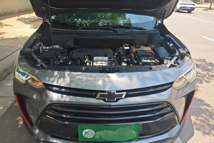 Used Chevrolet Orlando 2018 Redline 530T Automatic Enjoyment Edition (5+2 Model) – China V Standard Engine Bay