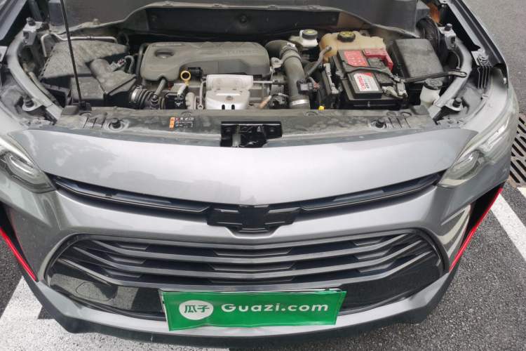 Used Chevrolet Orlando 2018 Redline 530T Automatic Enjoyment Edition (5+2 Model) – China V Standard Engine Bay